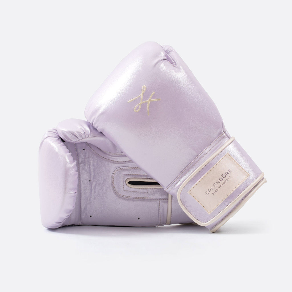 Confidence-building boxing gloves